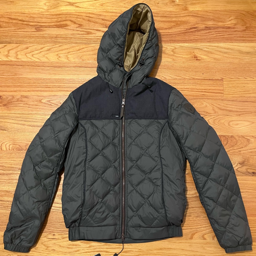 NEW luxury Nobis Elroy Men's Quilted lightweight down filled Jacket size S